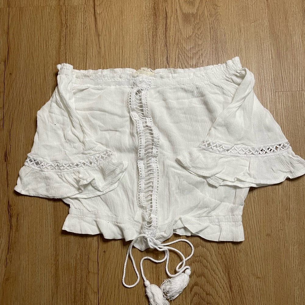 White off the shoulder crop top